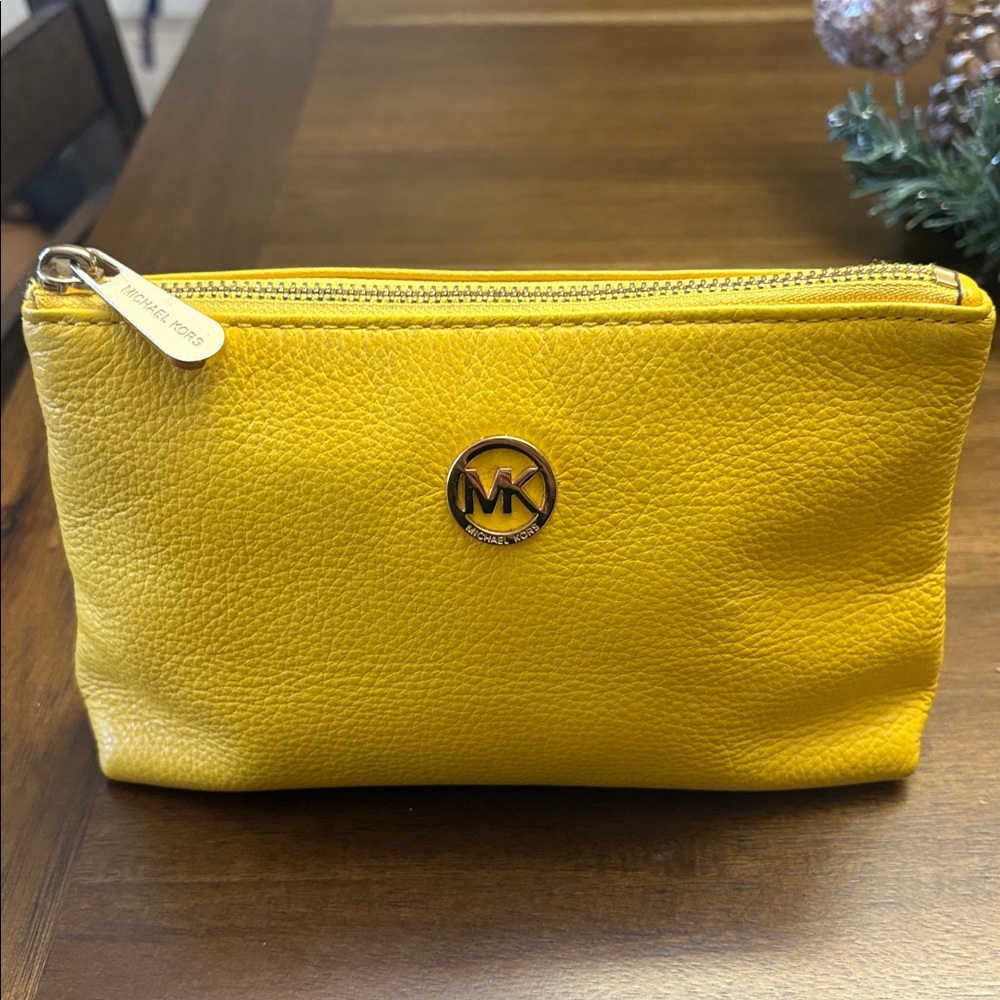 Michael Kors Fulton Large Zip Top Clutch